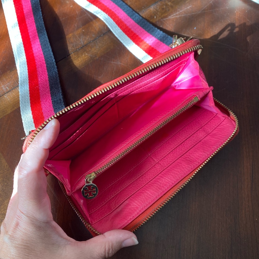 Tory Burch Red Leather Crossbody Wallet with Multicolor Stripe Strap - Picture 5 of 10